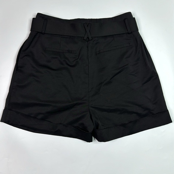 Elizabeth And James Black High Waisted Belted Shorts Size 12 - Picture 2 of 9